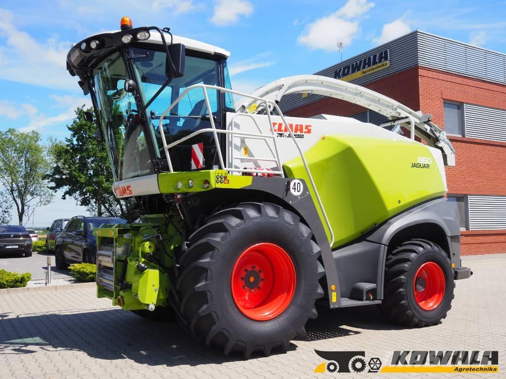 CLAAS Jaguar 860 4WD Кормозбиральні комбайни