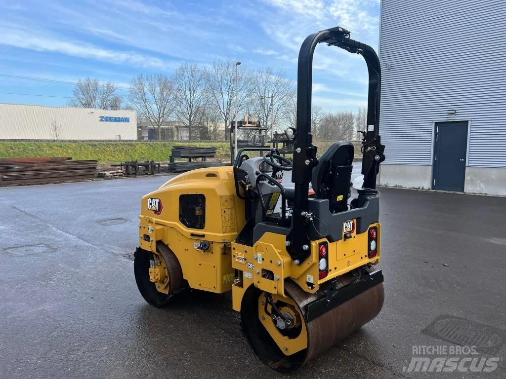 CAT CB 2.7GC Котки тротуарні
