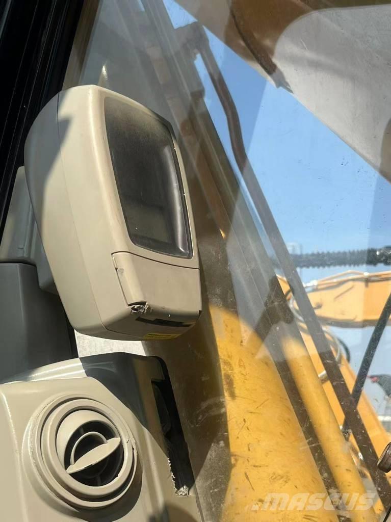 CAT 320 C L Гусеничні екскаватори