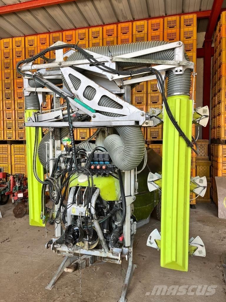 VMA MULTI ROW Виноградний обприскувач