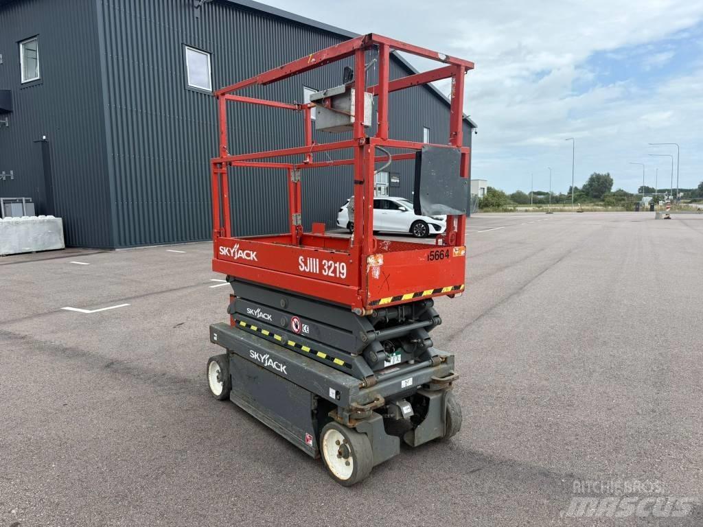 SkyJack SJ 3219 Підйомники-ножиці