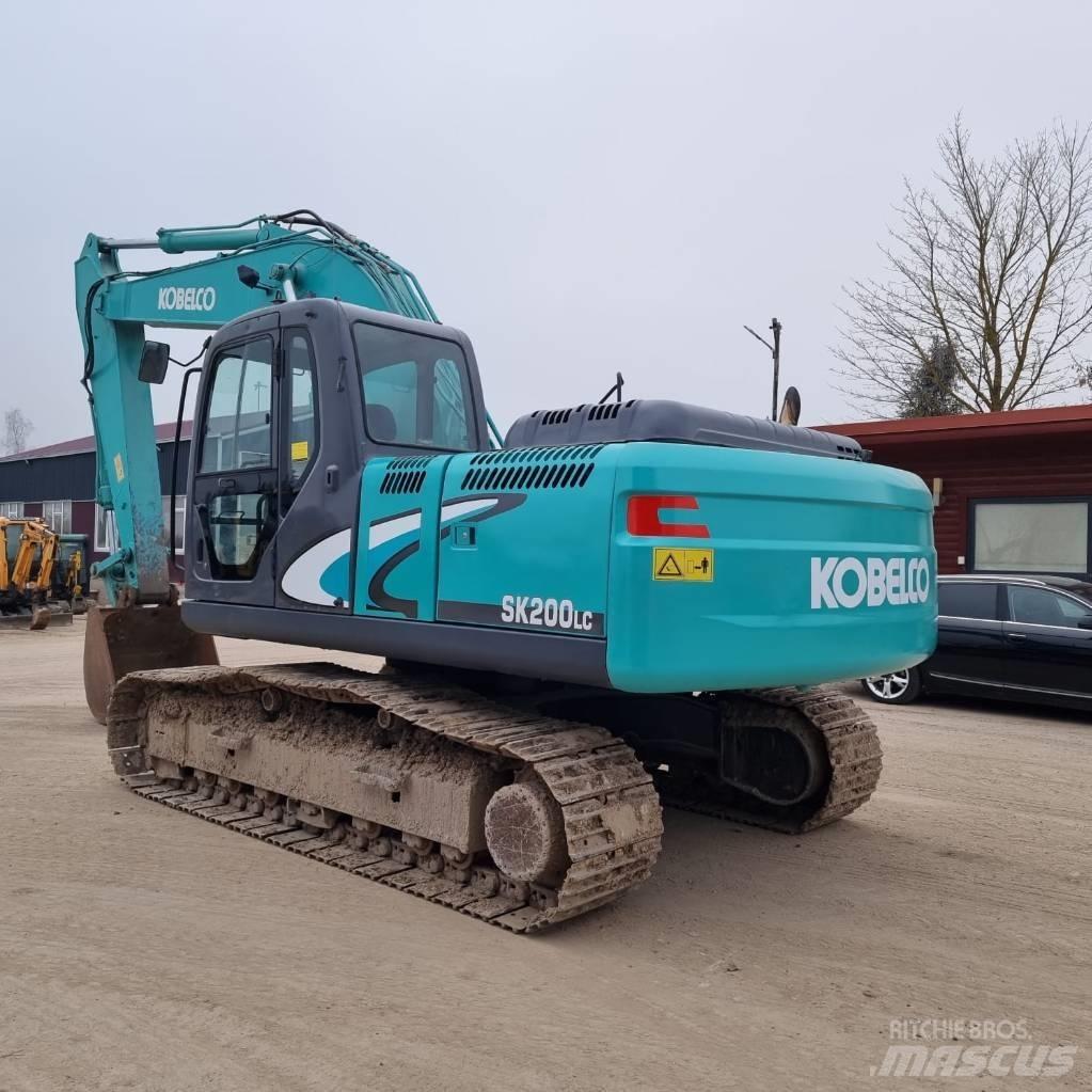 Kobelco SK 200-8 Гусеничні екскаватори