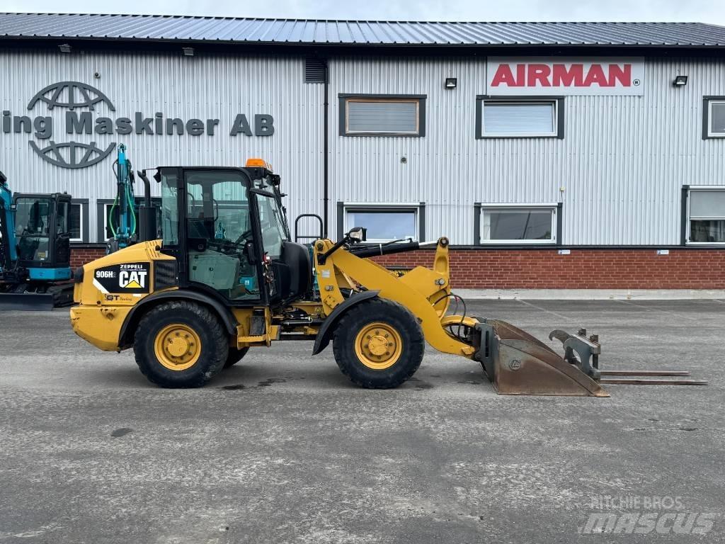CAT 906 H Фронтальні навантажувачі