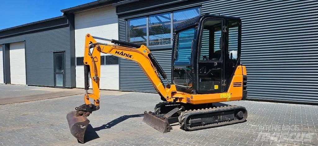 Hanix H 17D Міні-екскаватори < 7т