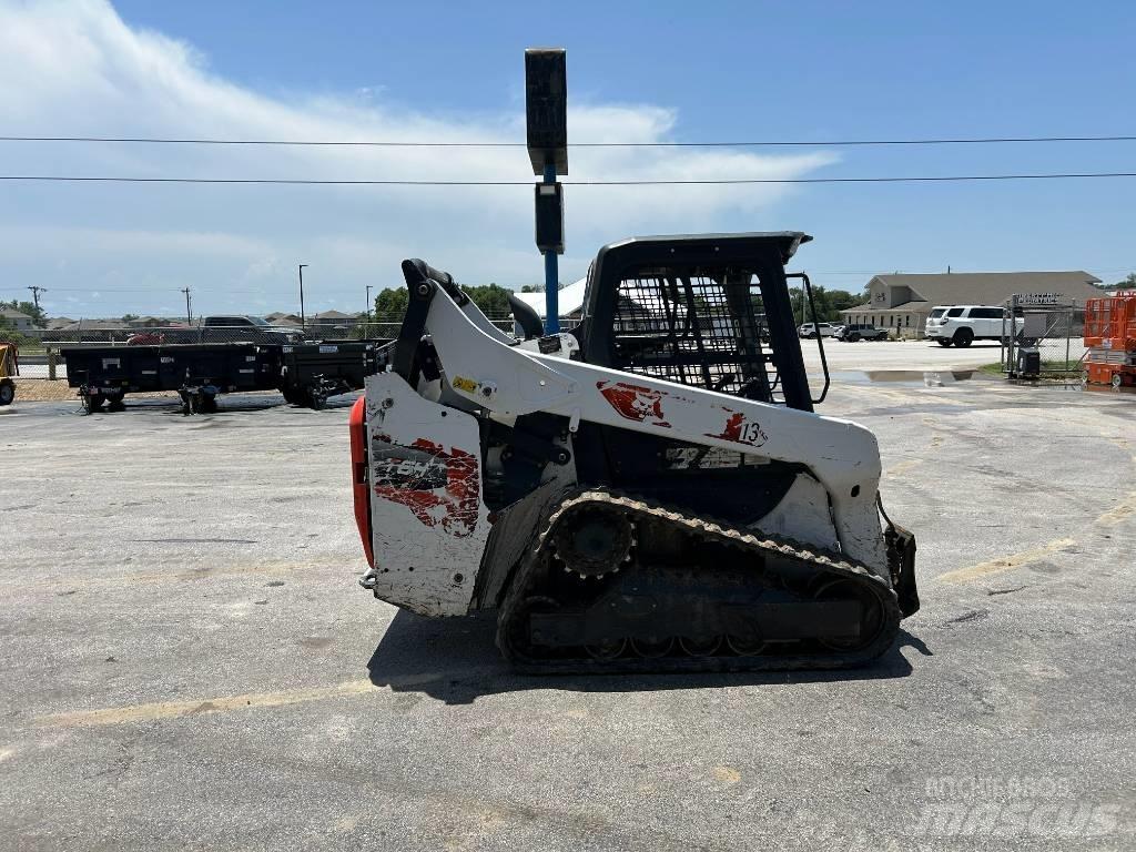 Bobcat T64 Міні-навантажувачі