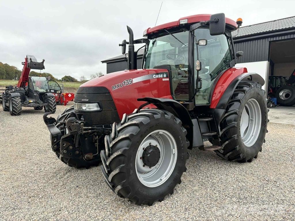 Case IH MXU 135 Трактори