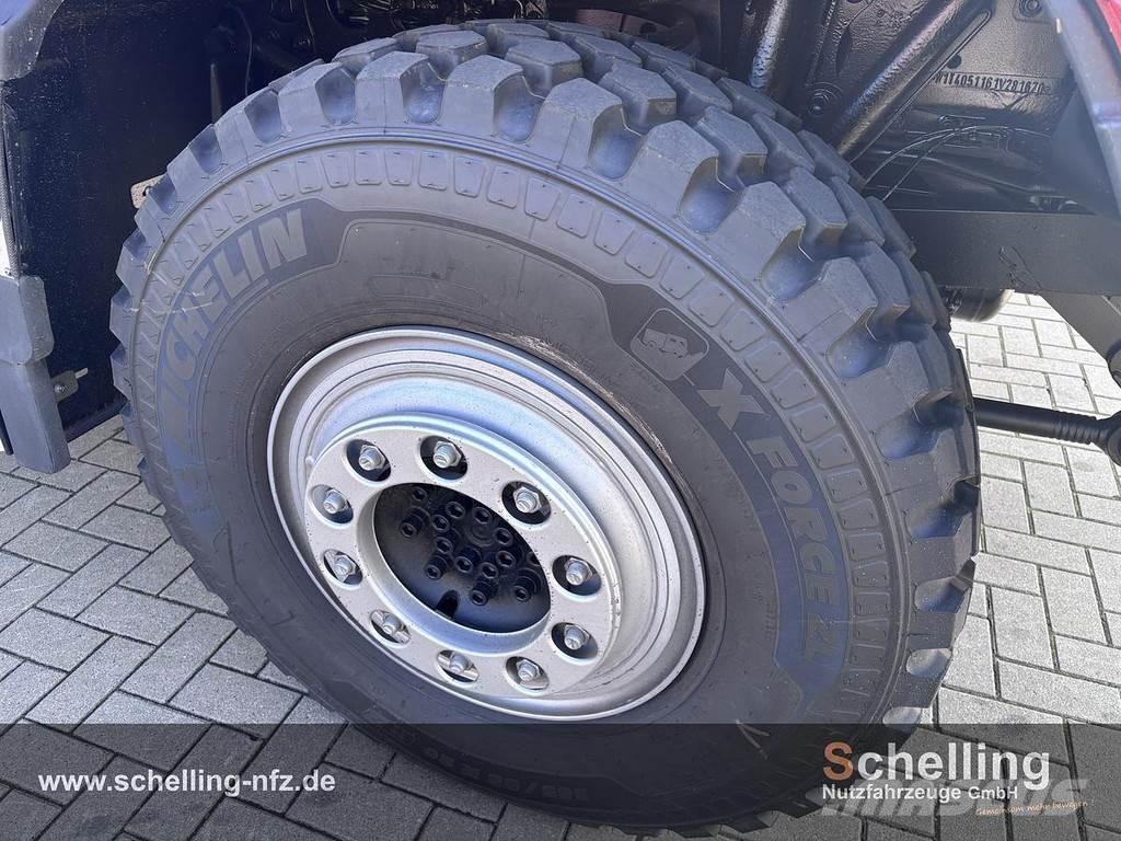 Mercedes-Benz U427 Вантажівки / спеціальні