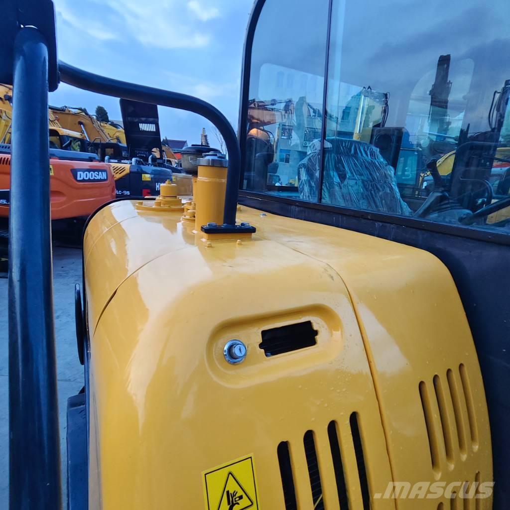 Hyundai R60W Колісні екскаватори