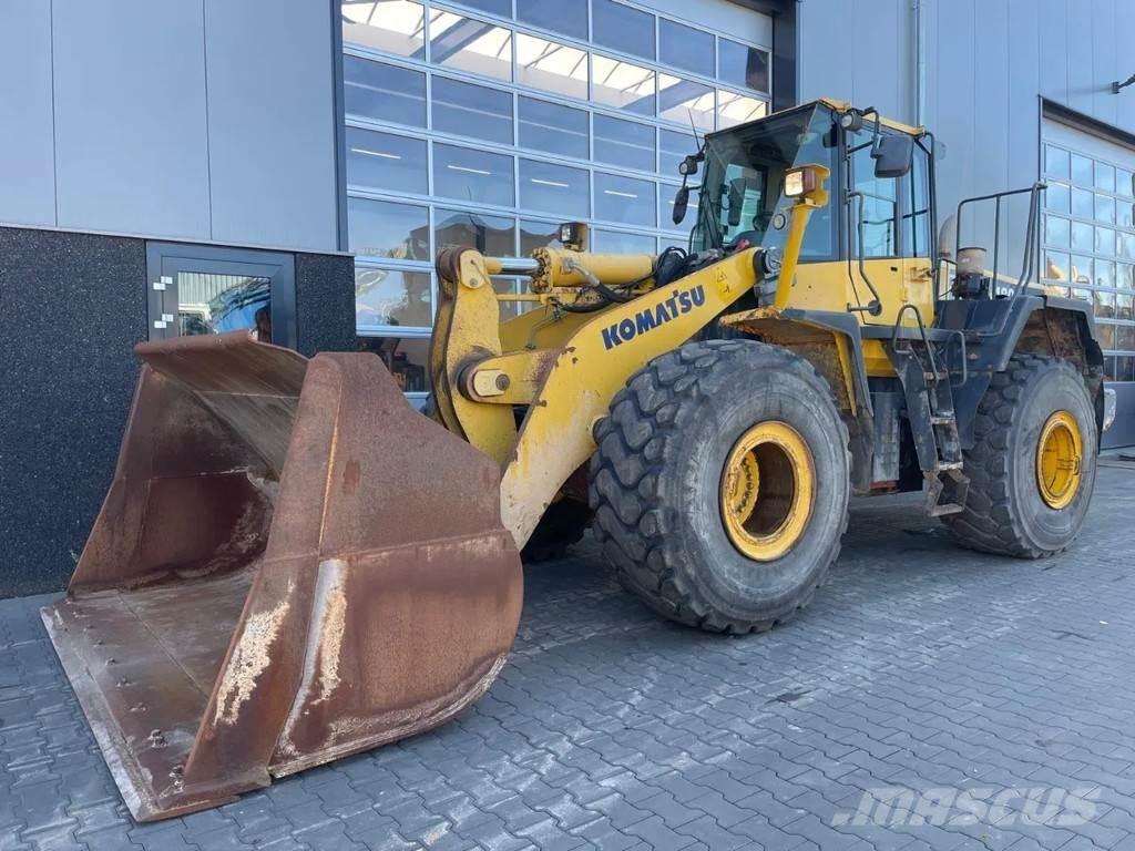Komatsu WA480-6 Фронтальні навантажувачі