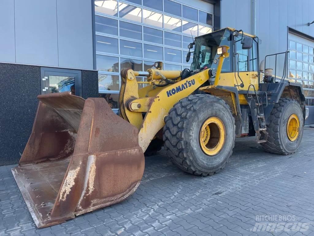 Komatsu WA480-6 Фронтальні навантажувачі