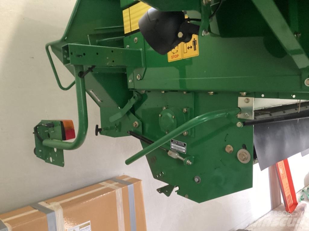 John Deere W540+618R Зернозбиральні комбайни