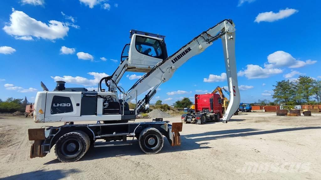 Liebherr LH 30 M Перевантажувачі металобрухту/промислові навантажувачі