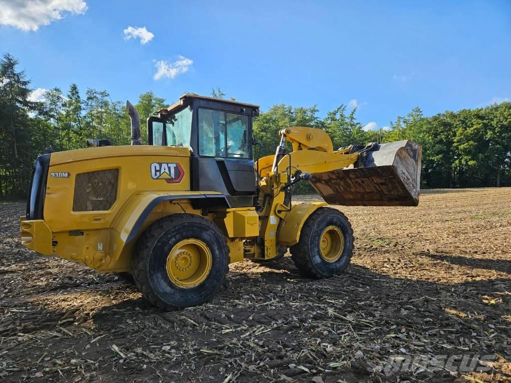 CAT 930 G Фронтальні навантажувачі