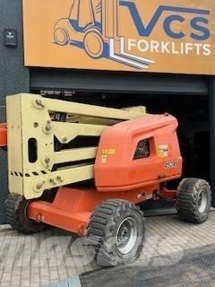 JLG 450 AJ Колінчаті підйомники