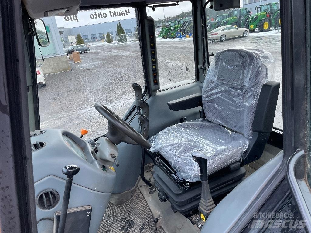 Valtra A 95 Трактори