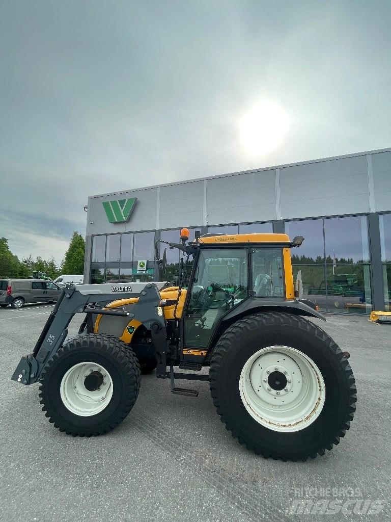 Valtra A95 Трактори
