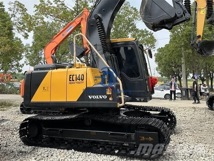 Volvo EC140 Гусеничні екскаватори