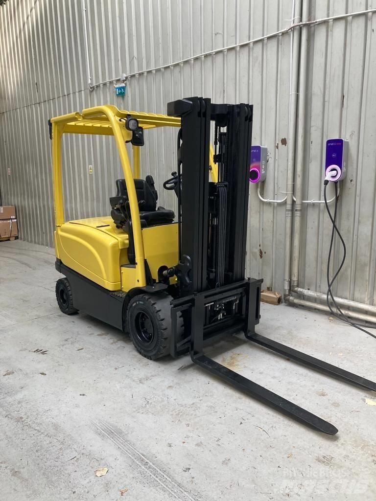 Hyster J2.5XN Електронавантажувачі