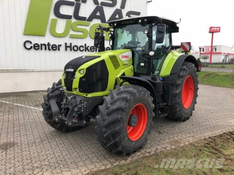CLAAS AXION 870 Трактори
