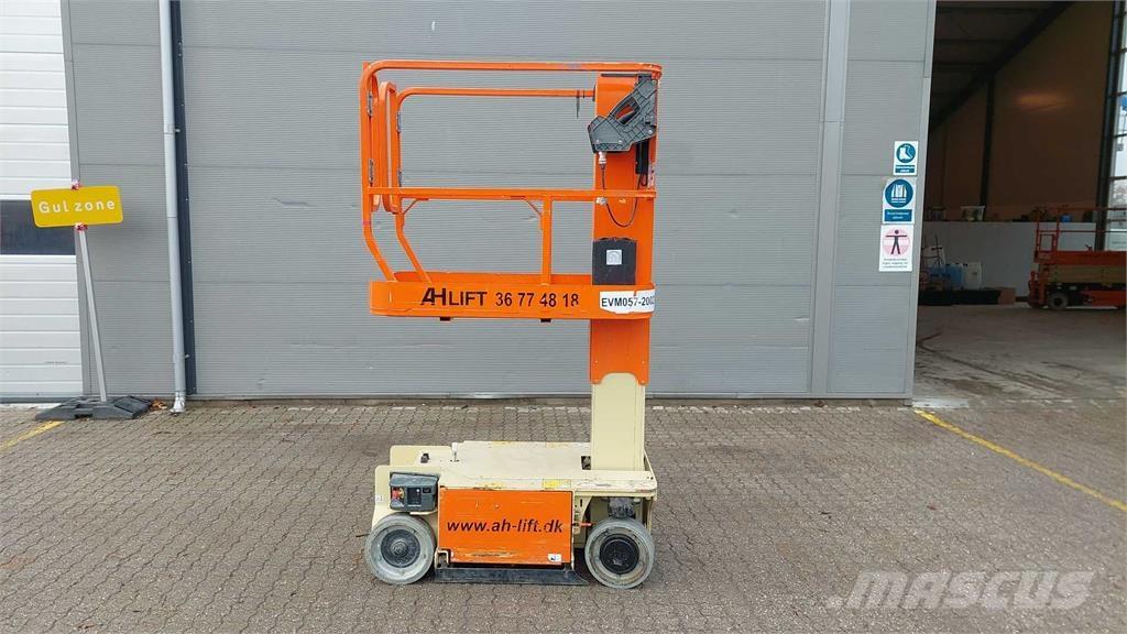JLG 1230ES Інші підйомники і платформи