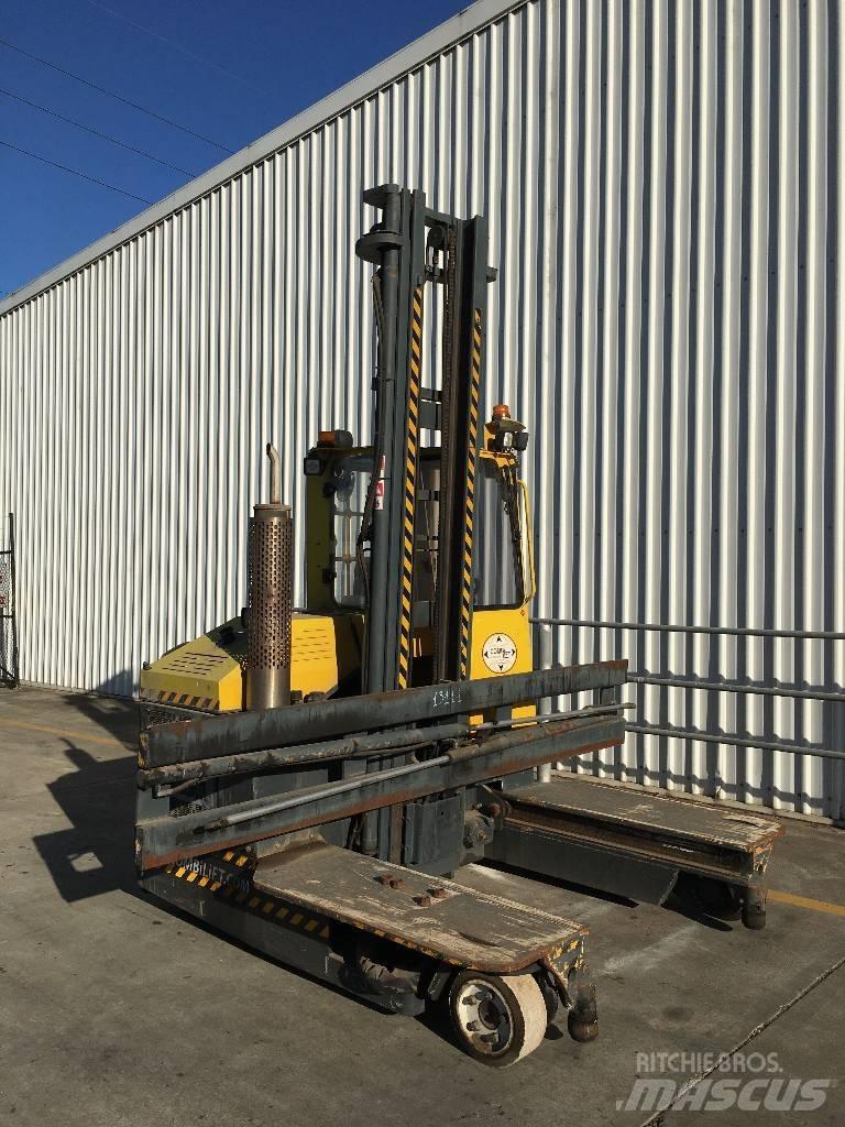 Combilift C 3000 Бокові навантажувачі