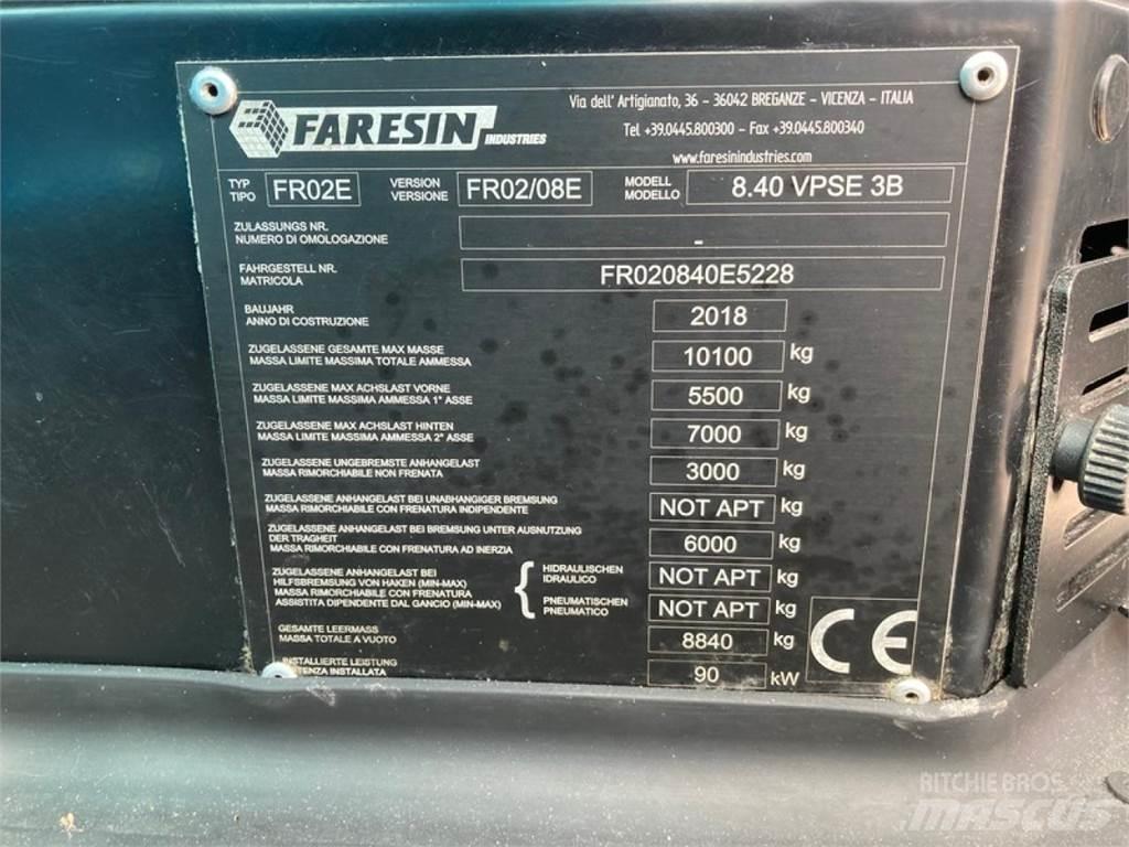Faresin 840 Телескопічний навантажувач