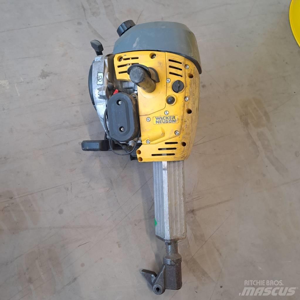 Wacker Neuson BH55 Трамбувальники
