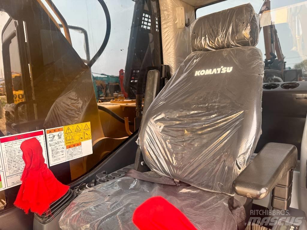 Komatsu PC 240 Гусеничні екскаватори