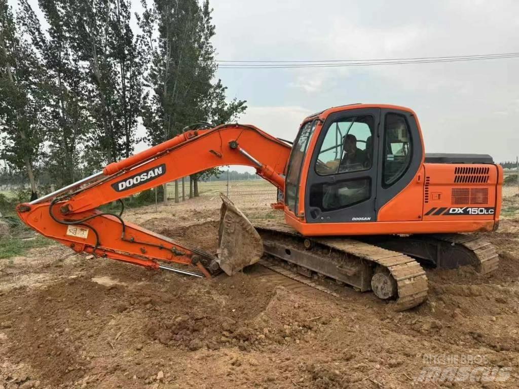 Doosan DX150 Гусеничні екскаватори