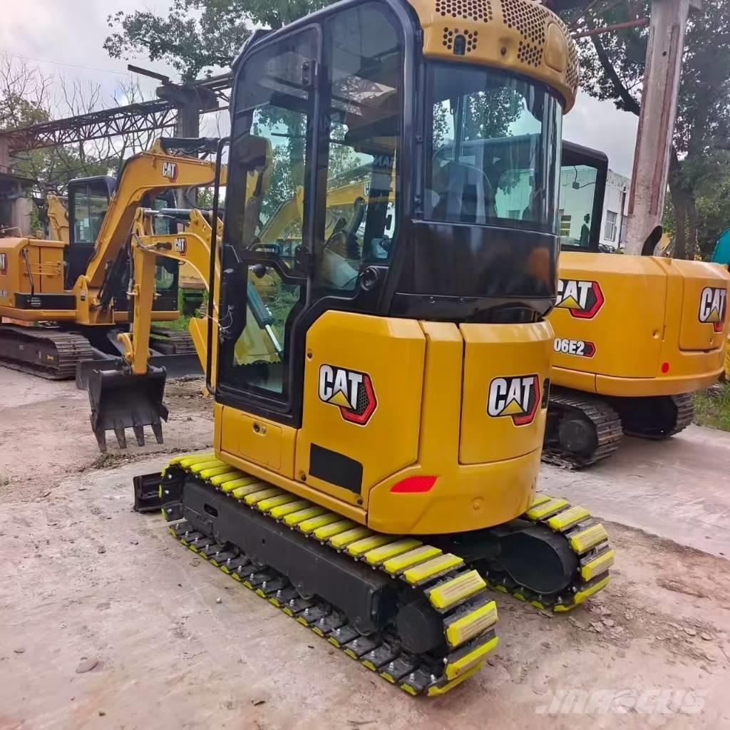 CAT 302 CR Міні-екскаватори < 7т