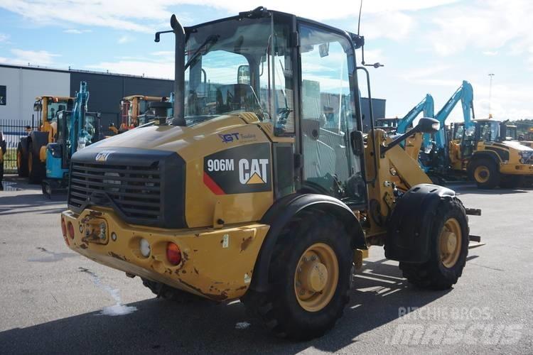 CAT 906M *Uthyres* Фронтальні навантажувачі