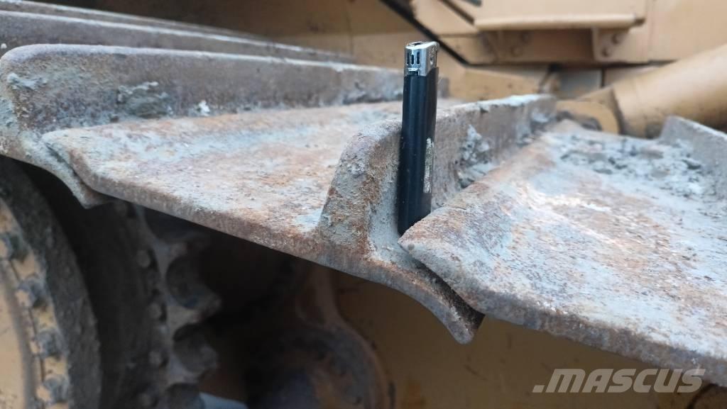 CAT D5H LGP Гусеничні бульдозери