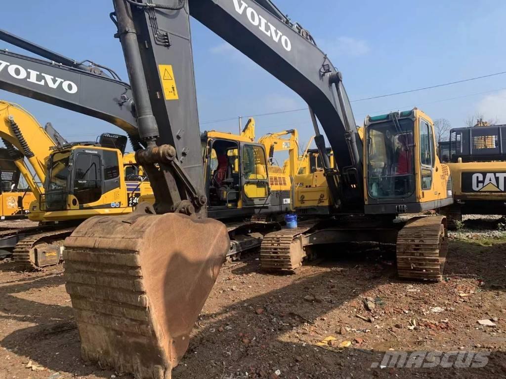 Volvo EC 210 Гусеничні екскаватори