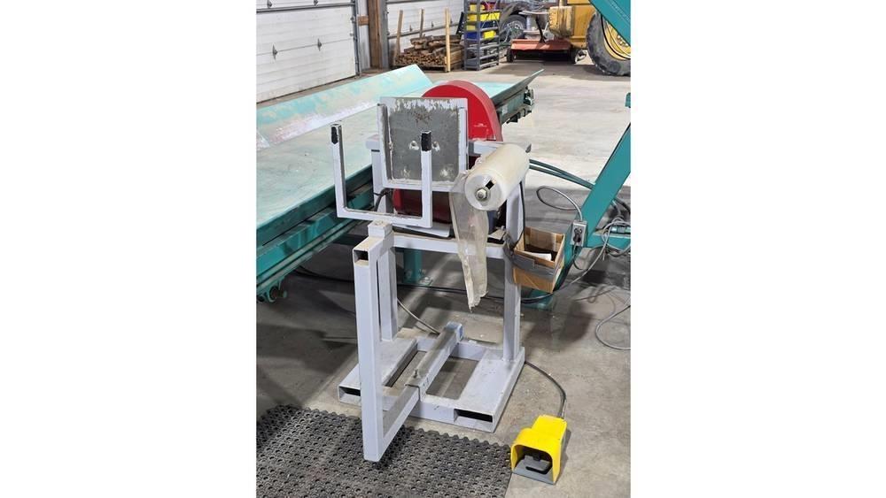  Helle Dump BIn Конвейєри / Транспортери