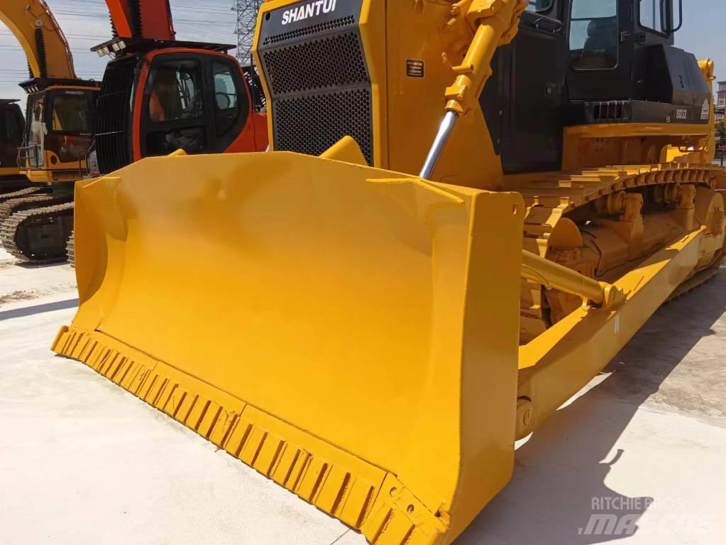 Shantui SD 32 Гусеничні бульдозери