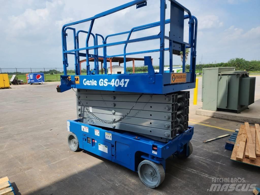 Genie GS 4047 Підйомники-ножиці