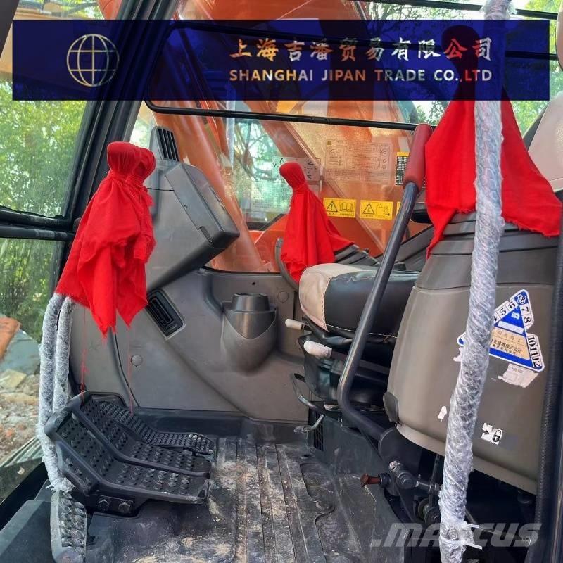 Hitachi ZX 135 Середні екскаватори 7т. - 12т.