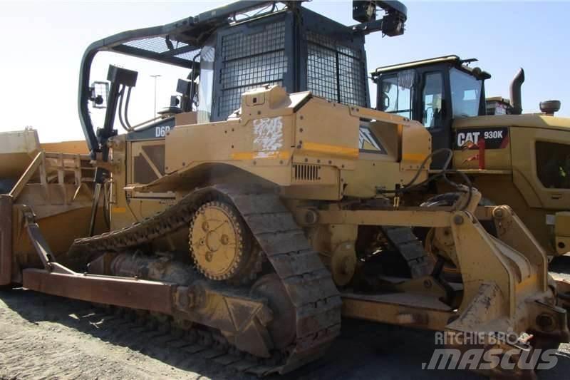 CAT D6R2 Гусеничні бульдозери