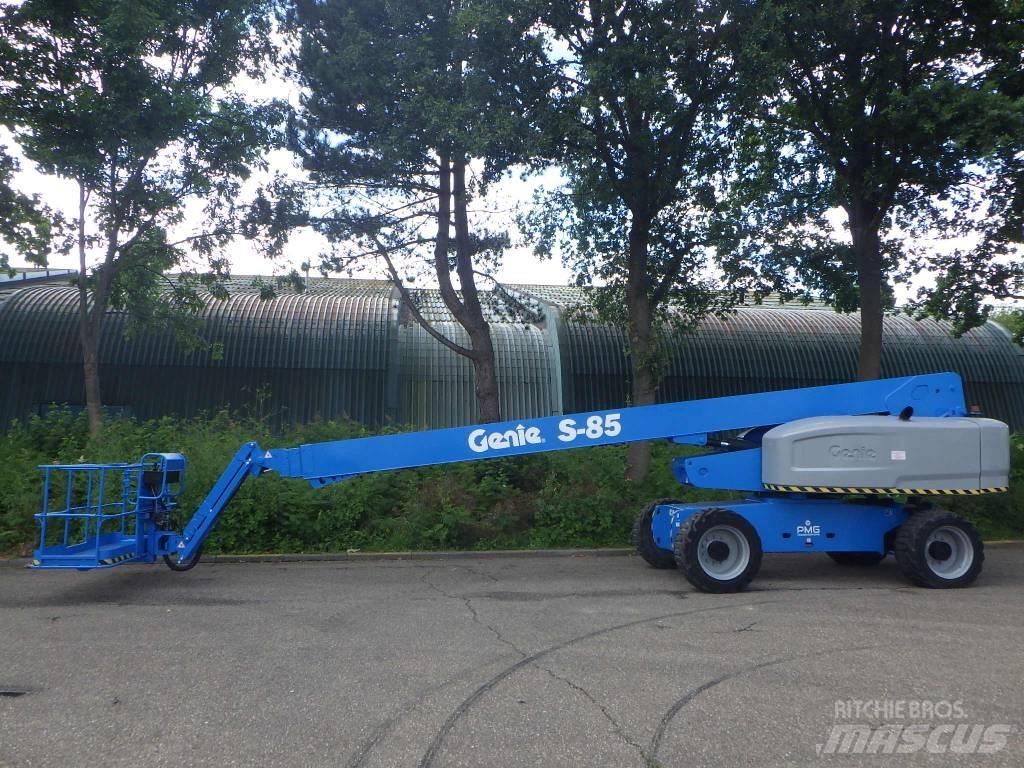 Genie S85 Телескопічні підйомники