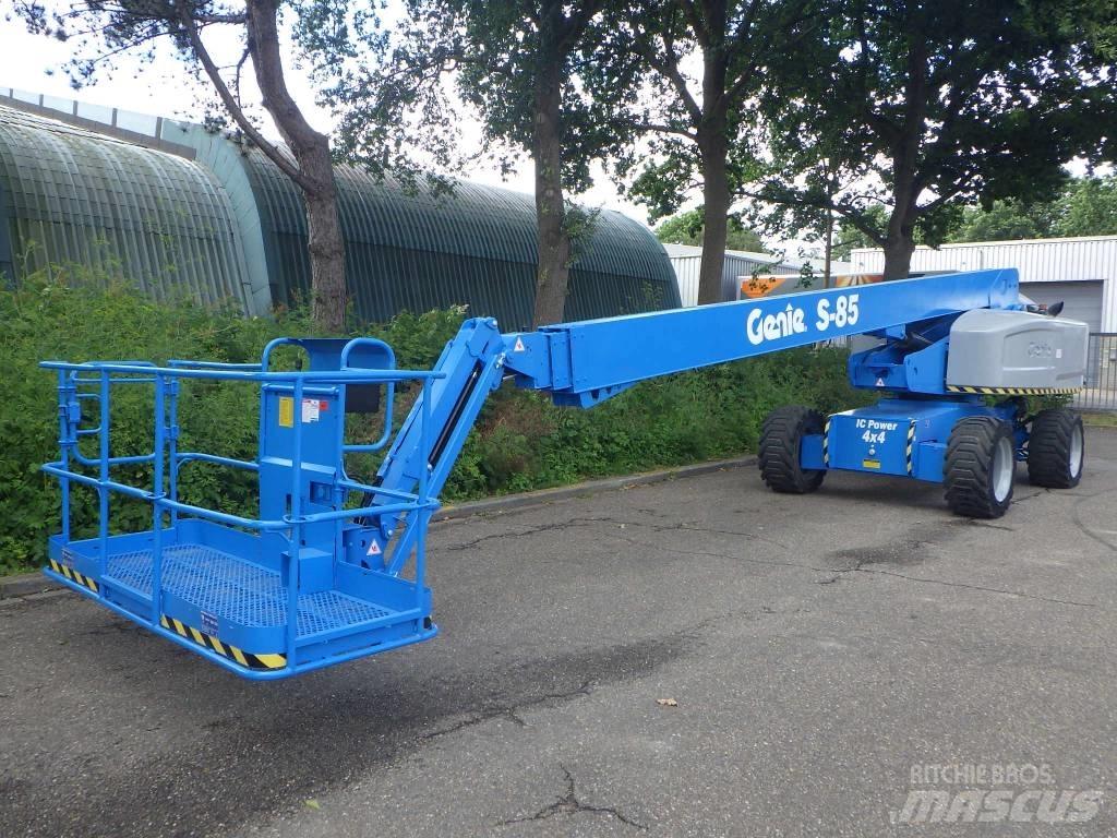 Genie S85 Телескопічні підйомники