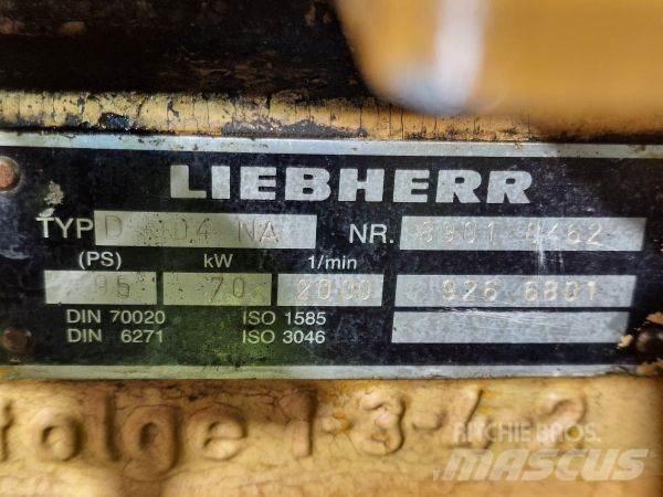 Liebherr D 904 NA Двигуни