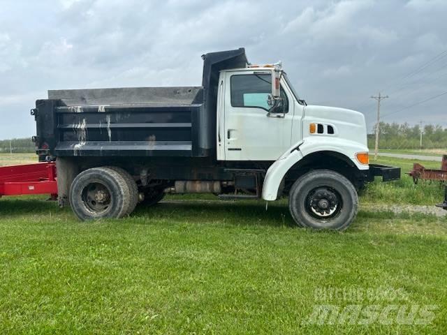 Sterling L 7500 Самоскиди