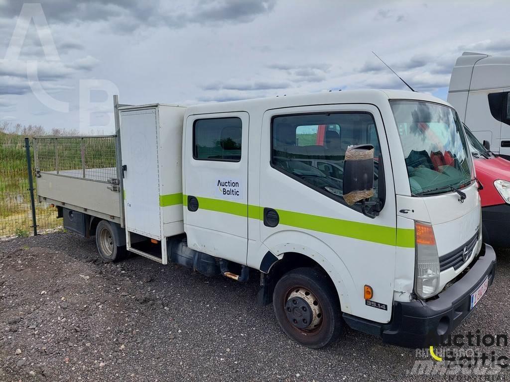 Nissan Cabstar Пікапи / Бічне розвантаження
