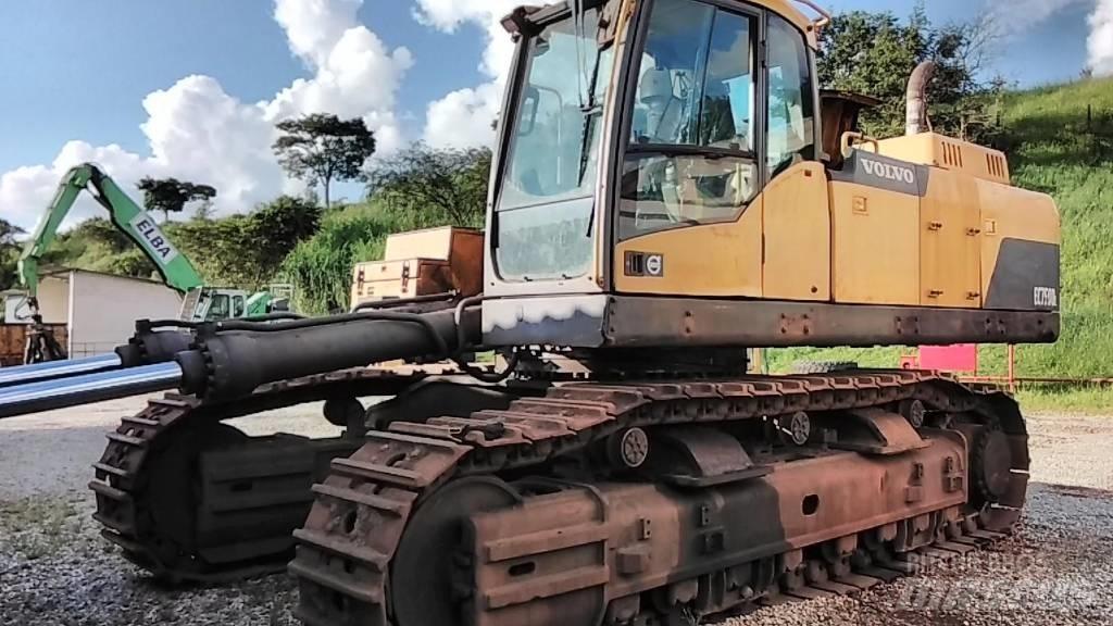 Volvo EC750D Гусеничні екскаватори