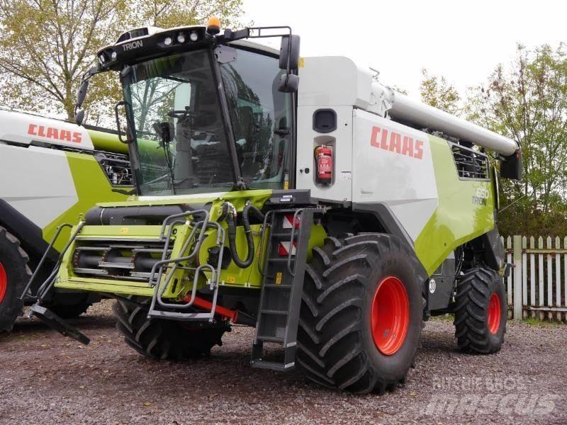 CLAAS TRION 660 Зернозбиральні комбайни