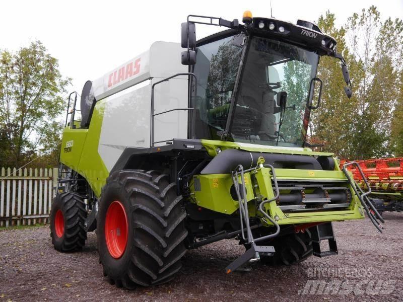 CLAAS TRION 660 Зернозбиральні комбайни