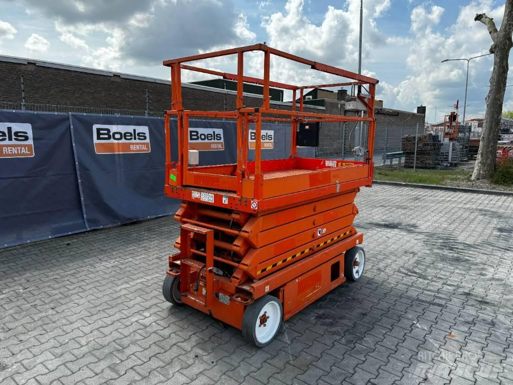 SkyJack SJIII 4632 Підйомники-ножиці
