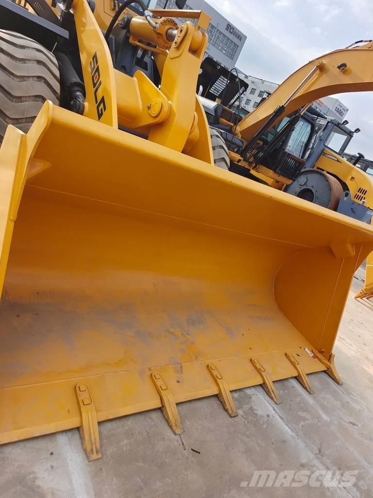 SDLG LG 956 F Фронтальні навантажувачі