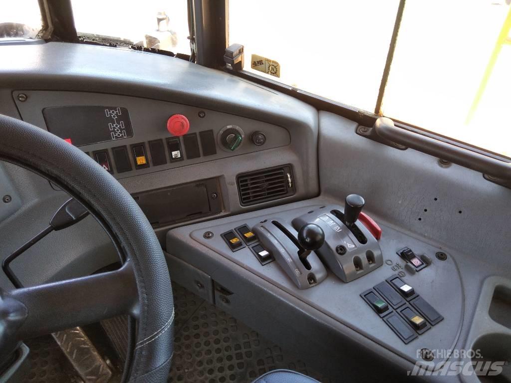 Volvo A 40 D Зчленовані самоскиди