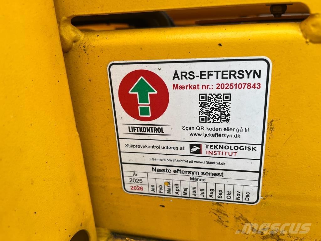 Omme 1830EXB Вишки-причепи